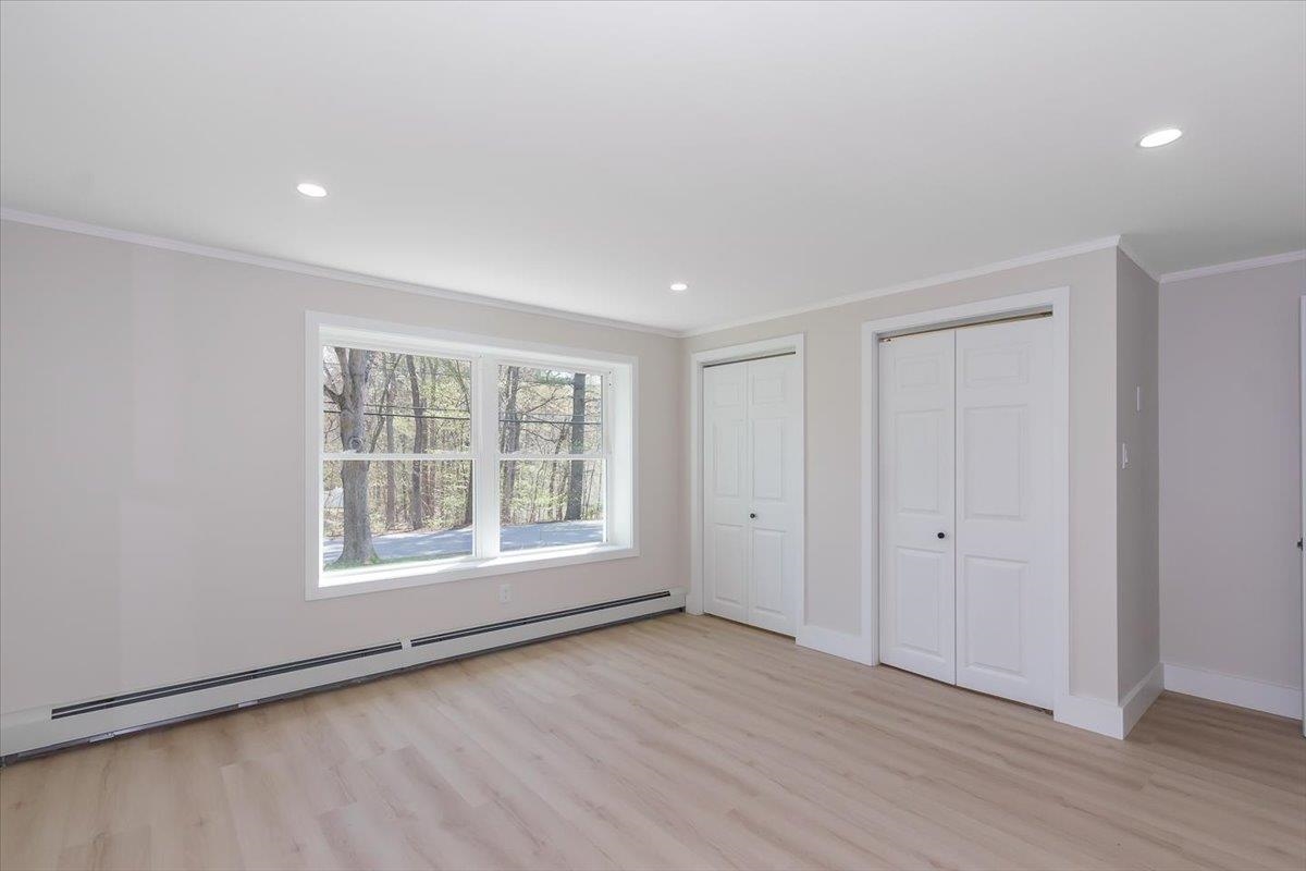 7 Ermer Road Derry, NH 03038 - Photo 16 of 55