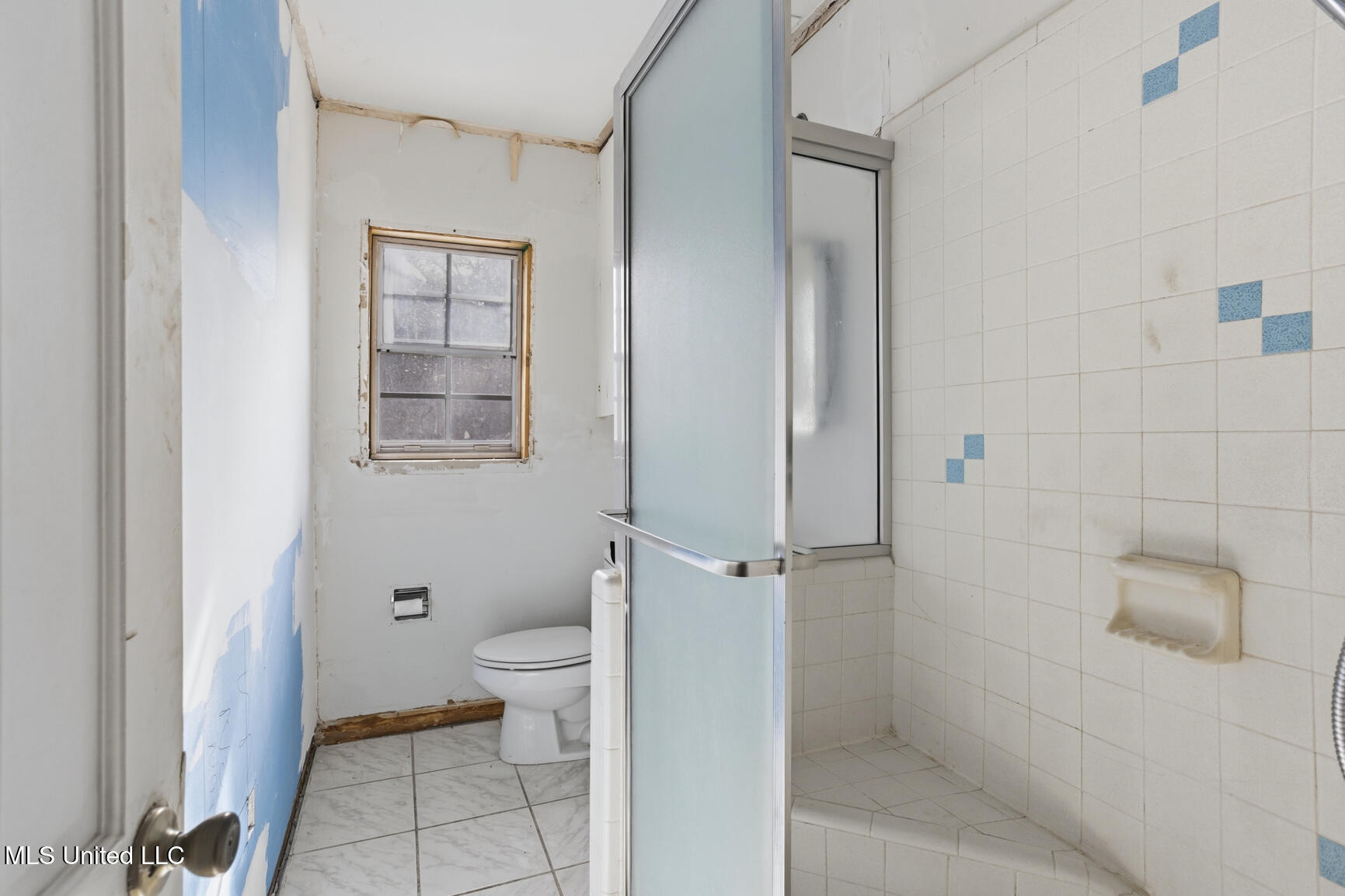 1112 Meadowbrook Road Jackson, MS 39206 - Photo 15 of 30 1112 Meadowbrook-17