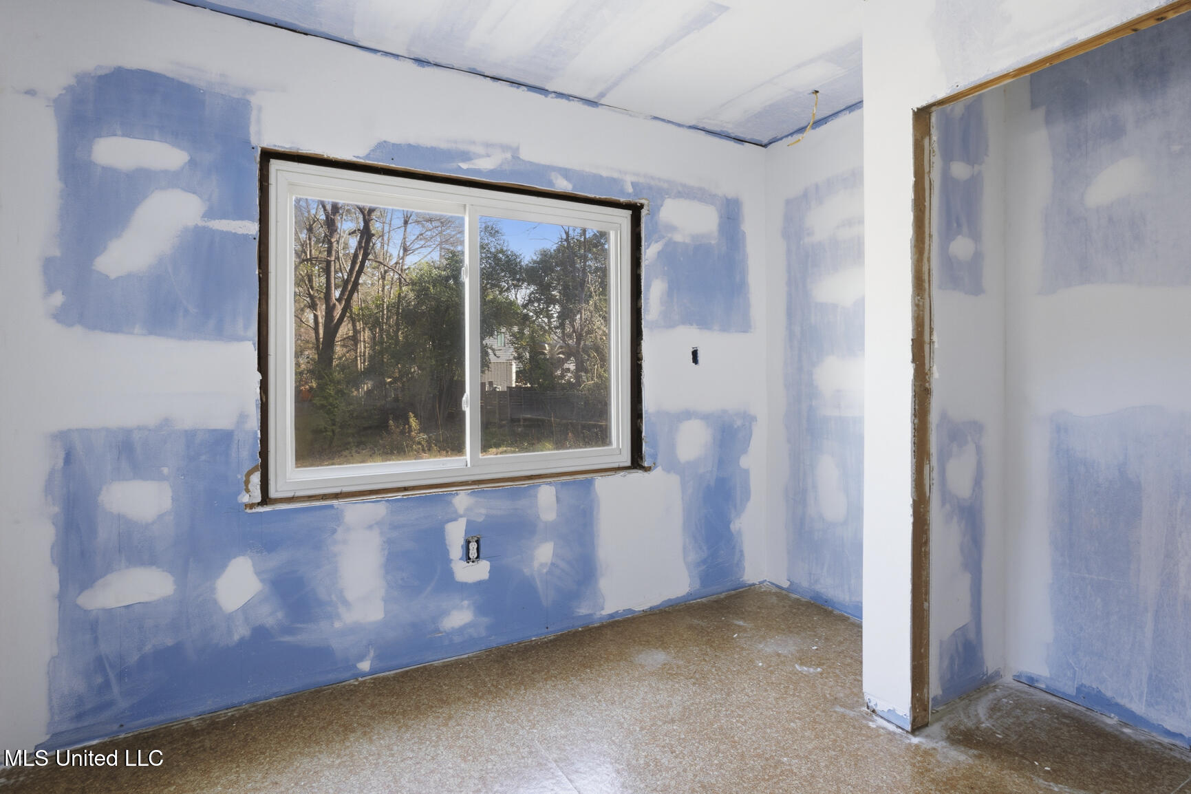 1112 Meadowbrook Road Jackson, MS 39206 - Photo 20 of 30 1112 Meadowbrook-23