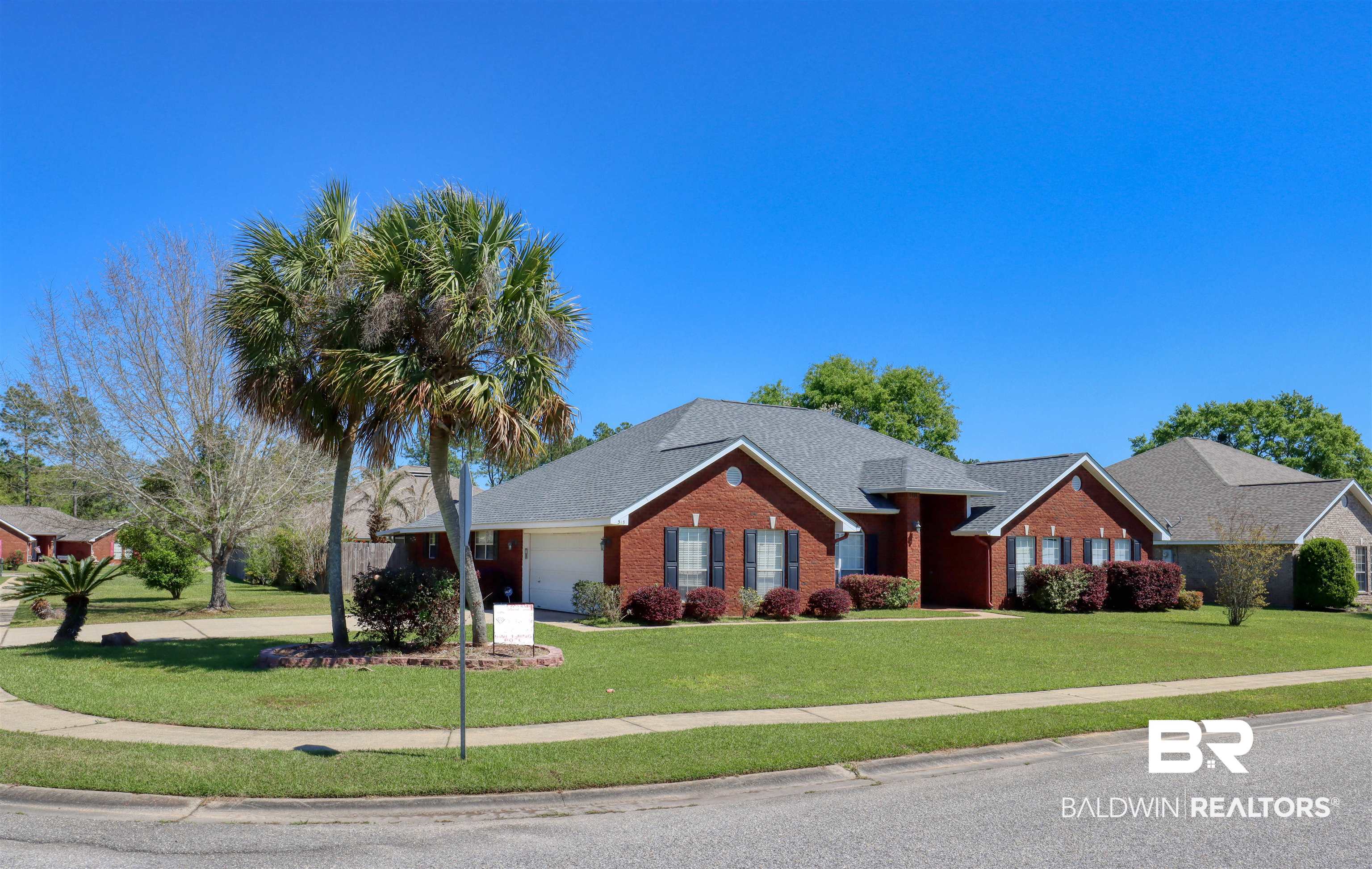 315 Manchester Lane Foley, AL 36535 - Photo 2 of 31