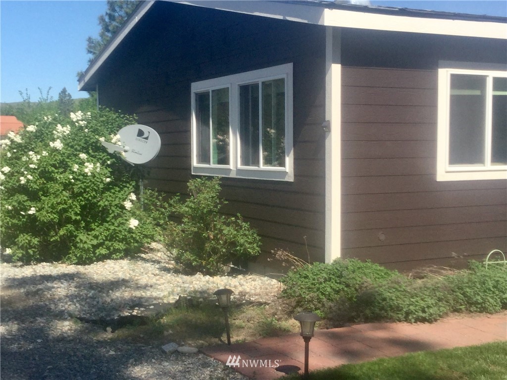 14 Maughans River Road Winthrop, WA 98862 - Photo 3 of 18 Gallery Image 3