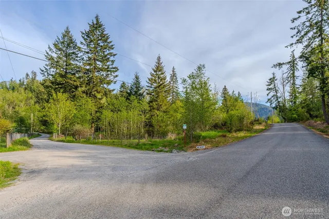 $169,400 | 52509 127th Avenue East, Eatonville, WA 98328