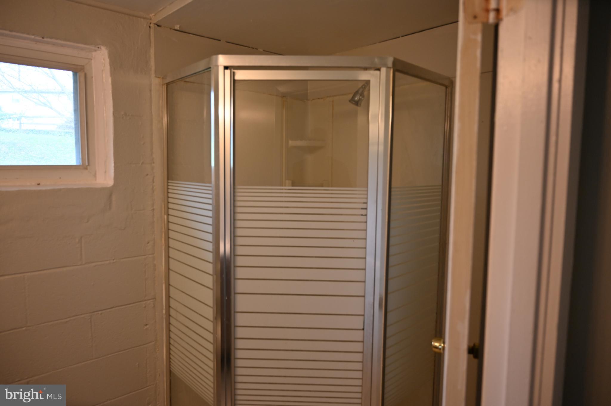 1328 Denbright Road Catonsville, MD 21228 - Photo 41 of 47 Gallery Image 41