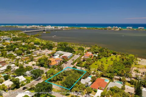 $950,000 | 502 South Palmway, Lake Worth Beach, FL 33460