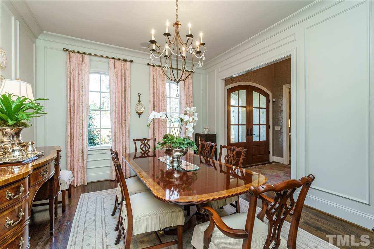 3413 Hatteras Court Raleigh, NC 27607 - Photo 5 of 25