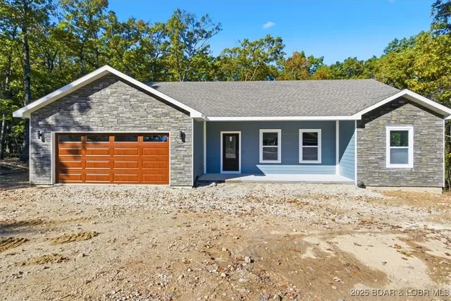 $439,000 | 85 Fox Run, Sunrise Beach, MO 65079