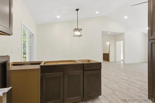 $439,000 | 85 Fox Run, Sunrise Beach, MO 65079