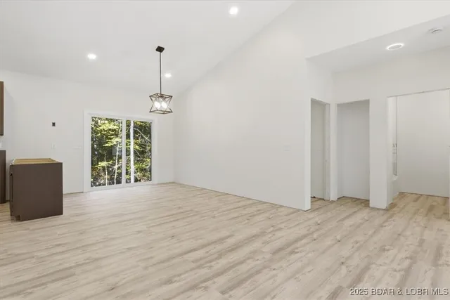 $439,000 | 85 Fox Run, Sunrise Beach, MO 65079