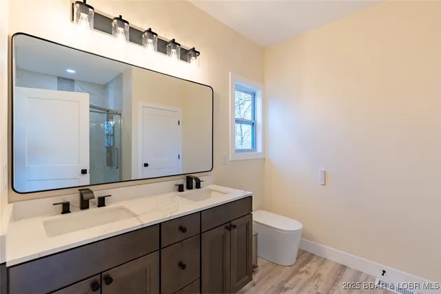 $439,000 | 85 Fox Run, Sunrise Beach, MO 65079