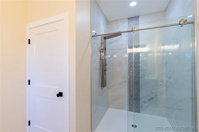 $439,000 | 85 Fox Run, Sunrise Beach, MO 65079