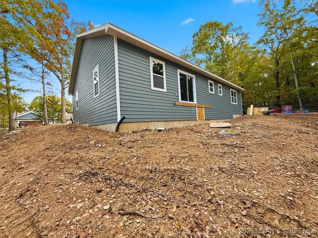 $439,000 | 85 Fox Run, Sunrise Beach, MO 65079