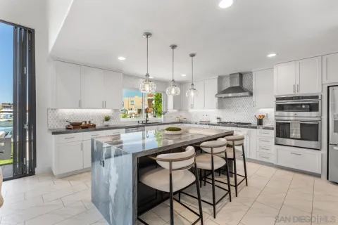 $3,449,000 | 27 Green Turtle Road, Coronado, CA 92118