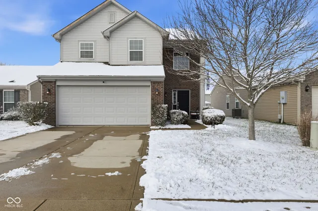 $270,000 | 1446 Bluestem Drive, Greenwood, IN 46143