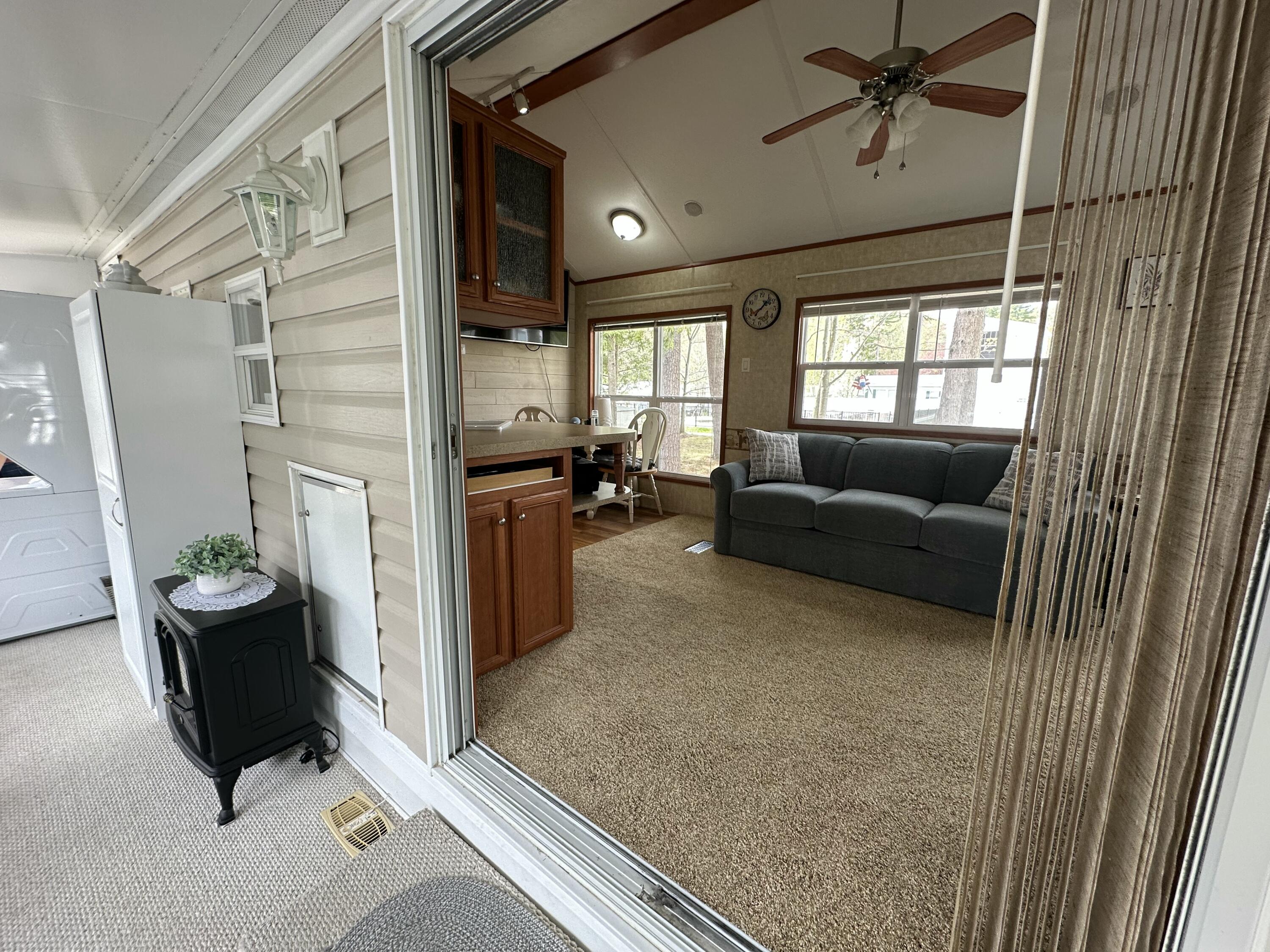 430 Post Road, Unit 243 Wells, ME 04090 - Photo 18 of 39 IMG_2235