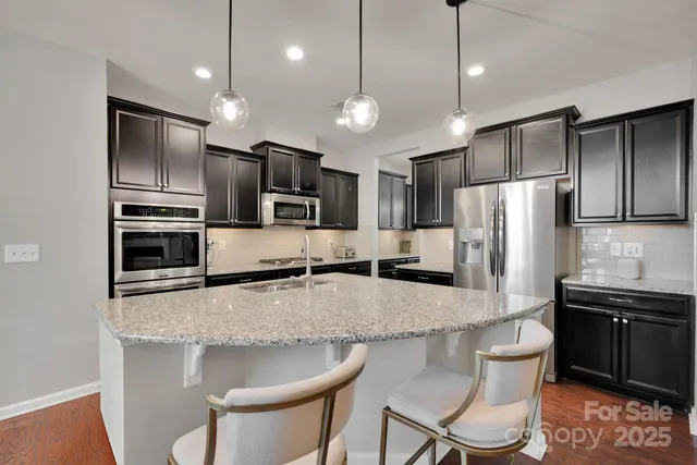 $550,000 | 17147 Belmont Stakes Lane, Charlotte, NC 28278