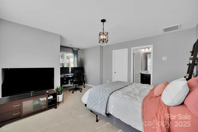 $550,000 | 17147 Belmont Stakes Lane, Charlotte, NC 28278