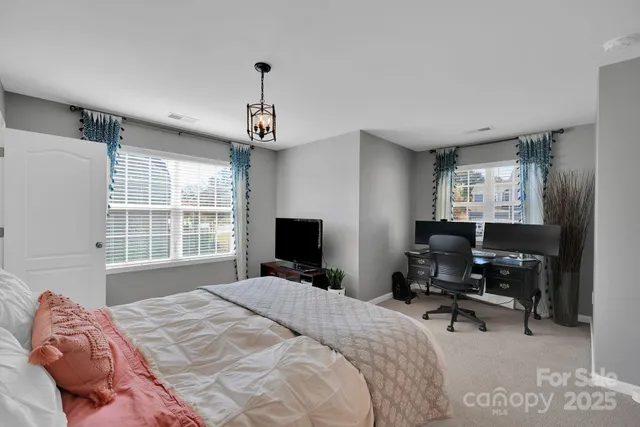 $550,000 | 17147 Belmont Stakes Lane, Charlotte, NC 28278