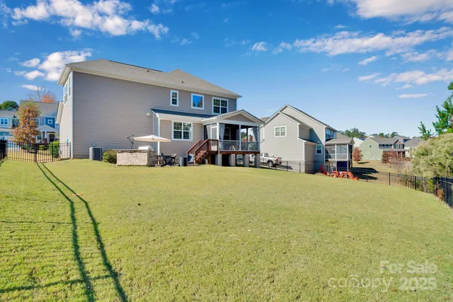 $550,000 | 17147 Belmont Stakes Lane, Charlotte, NC 28278