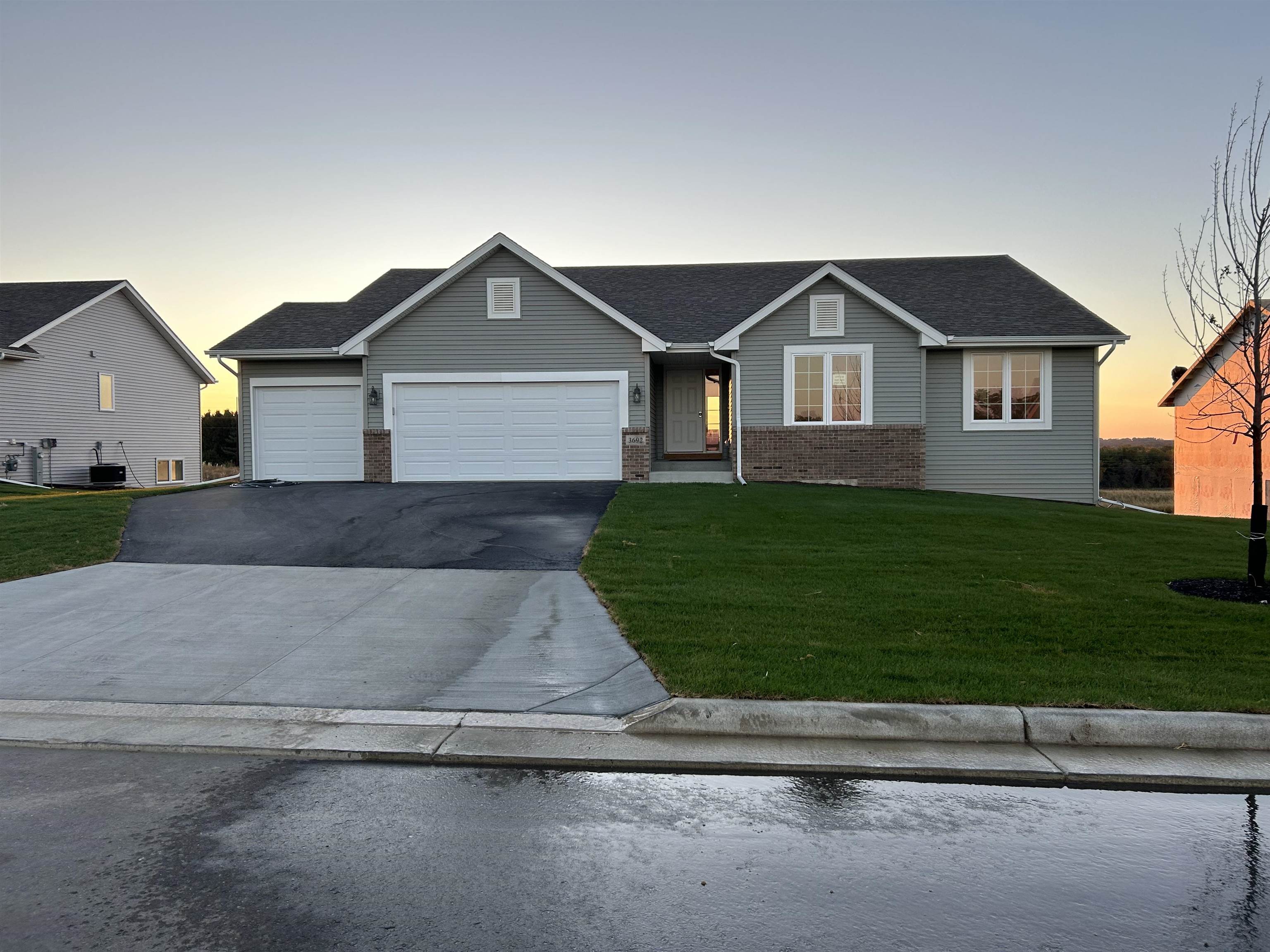 3692 Nighthawk Beloit, WI 53511 - Photo 1 of 1 Gallery Image 1
