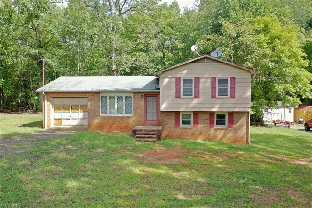 1579 Worsham Mill Road Ruffin, NC 27326 - Photo 6 of 36