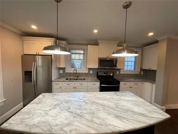 $2,900 | 1721 Westwood Avenue Southwest, Atlanta, GA 30310
