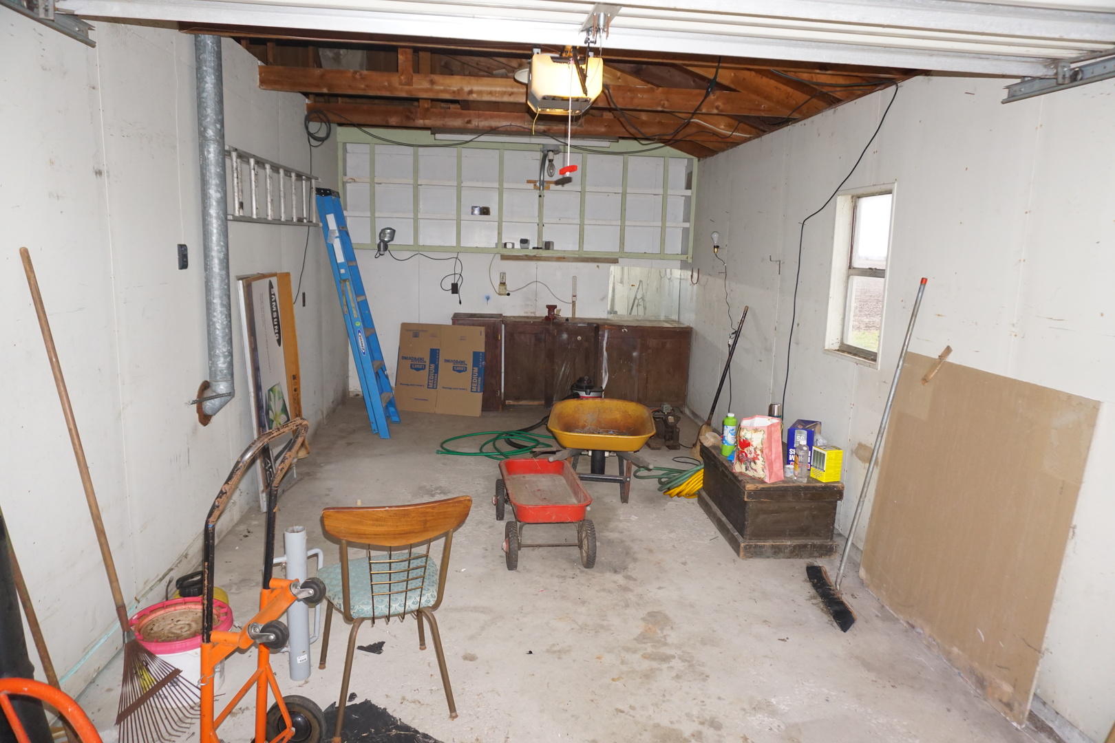 5317A South 2000W Road Chebanse, IL 60922 - Photo 11 of 14 a view of a storage & utility room with stuff