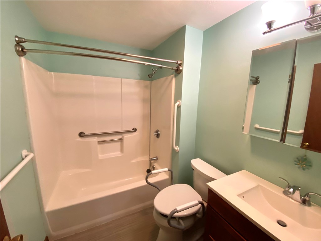 102 Tupelo Road South Kingstown, RI 02879 - Photo 10 of 10 Gallery Image 10