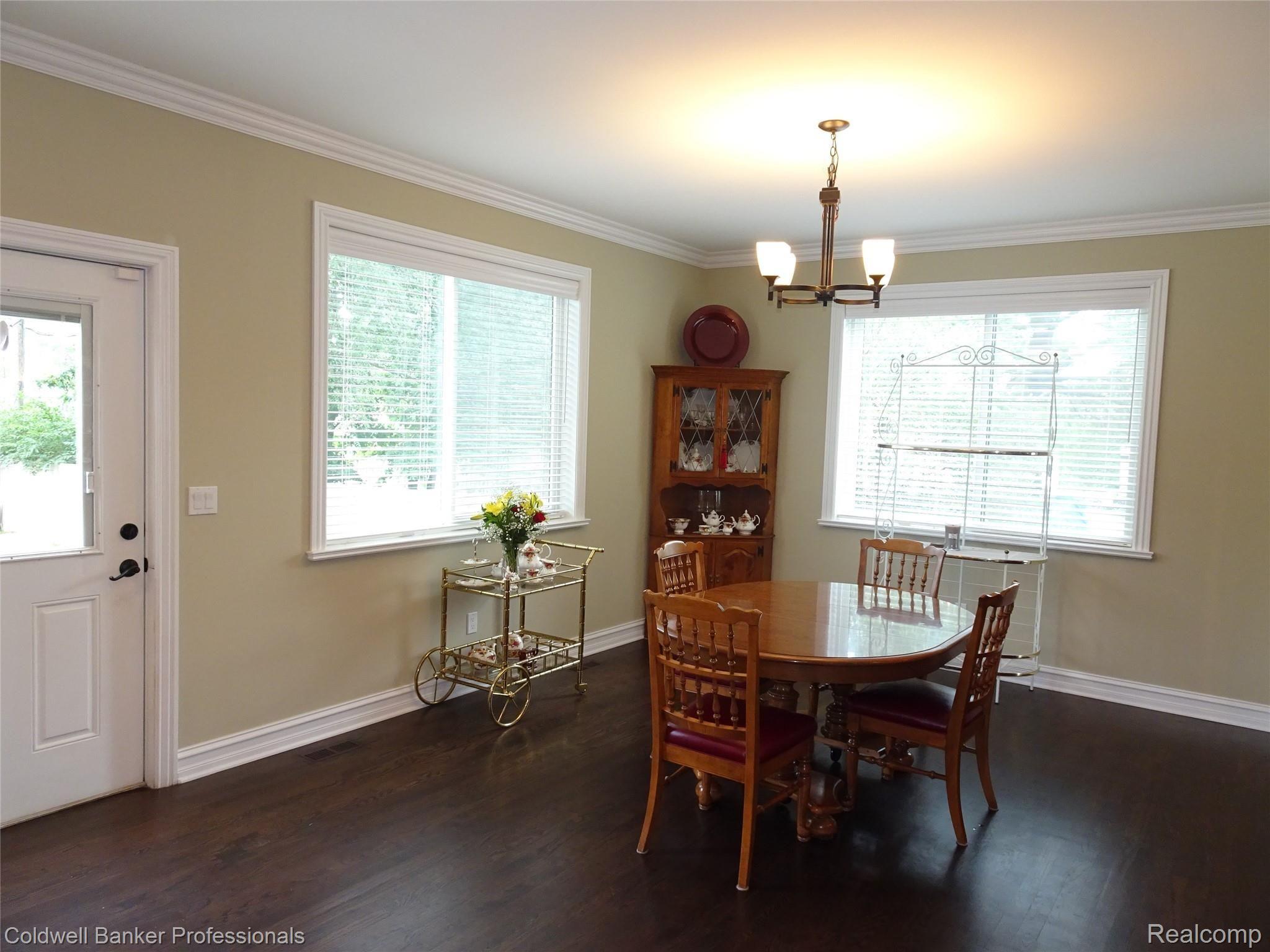 2741 Harrison Avenue Rochester, MI 48307 - Photo 20 of 65 DSC06028.JPG