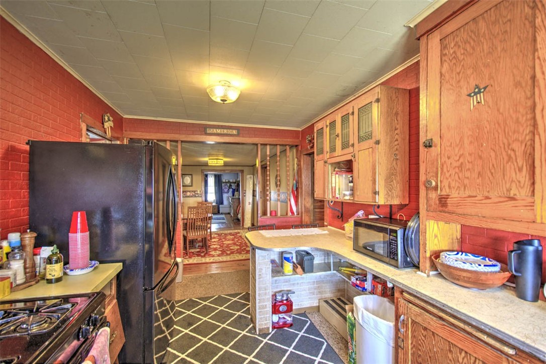 232 South Locust Street Maroa, IL 61756 - Photo 7 of 20