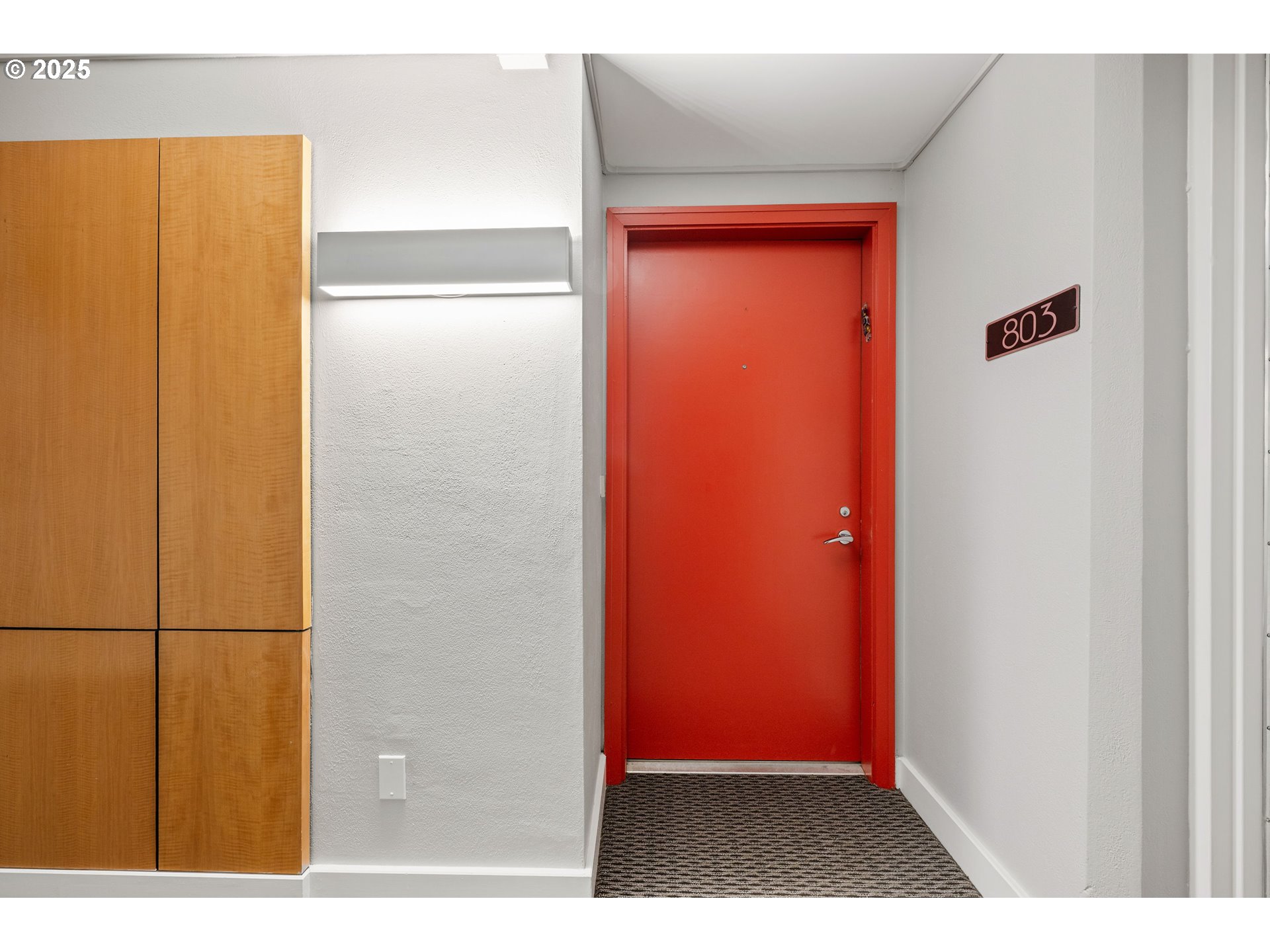 2211 Southwest Park Place, Unit 803 Portland, OR 97205 - Photo 12 of 37