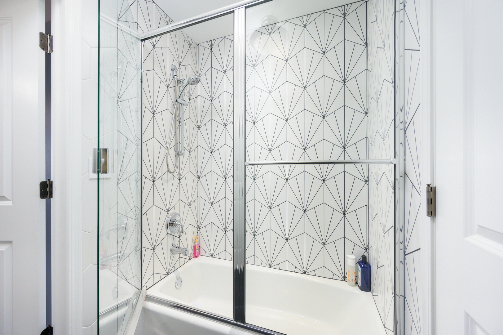 232 North Addison Avenue Elmhurst, IL 60126 - Photo 13 of 28 a bathroom with a shower curtain