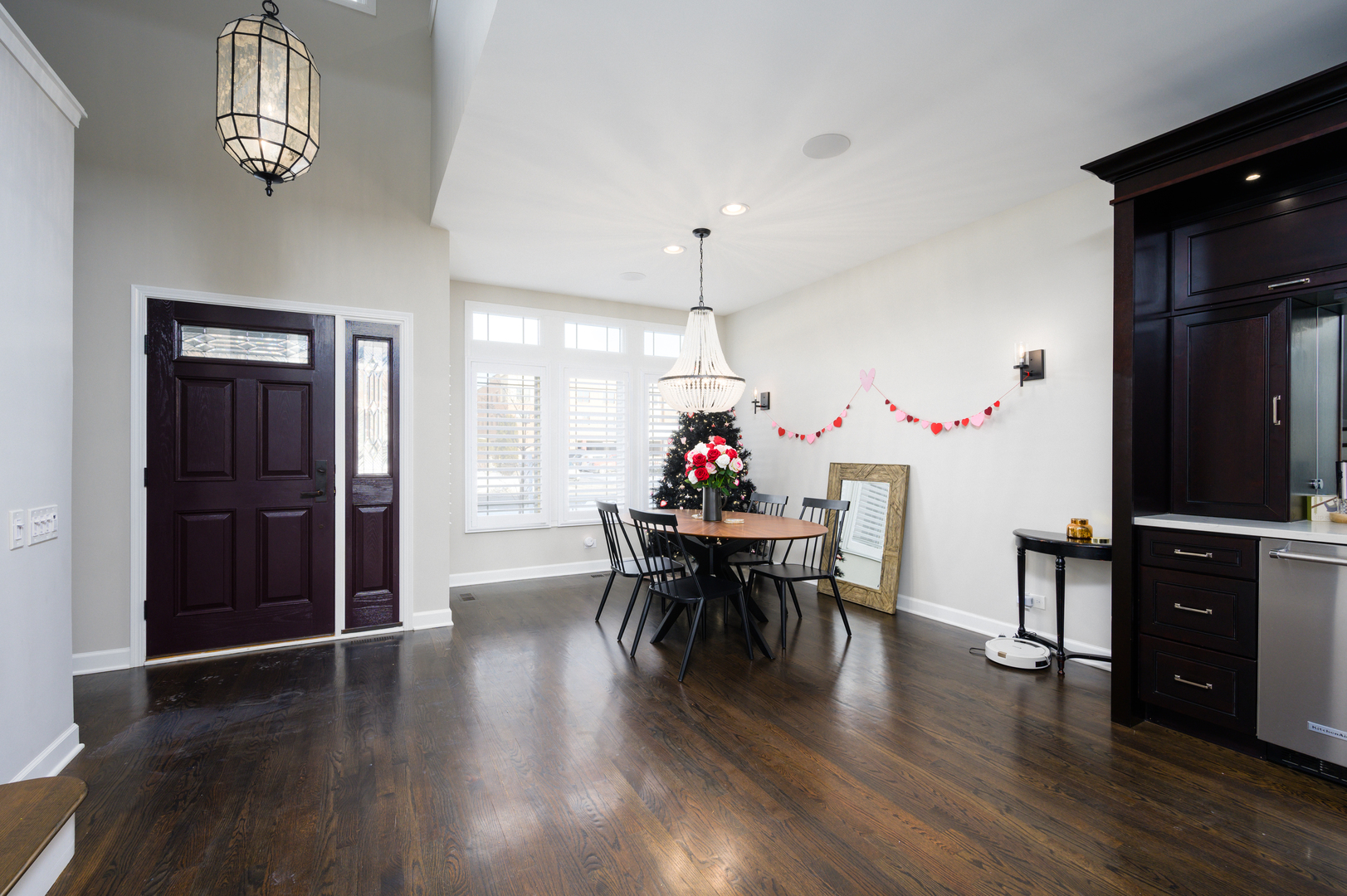 232 North Addison Avenue Elmhurst, IL 60126 - Photo 2 of 28 a view of a dining room with furniture and wooden floor