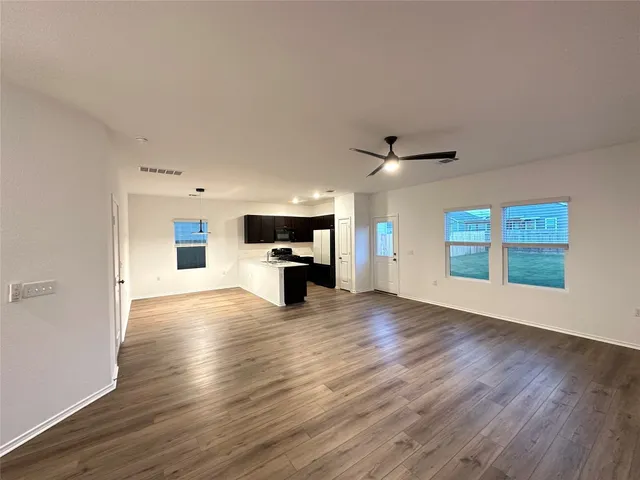 $2,200 | 14212 Heimhome Bend, Pflugerville, TX 78660