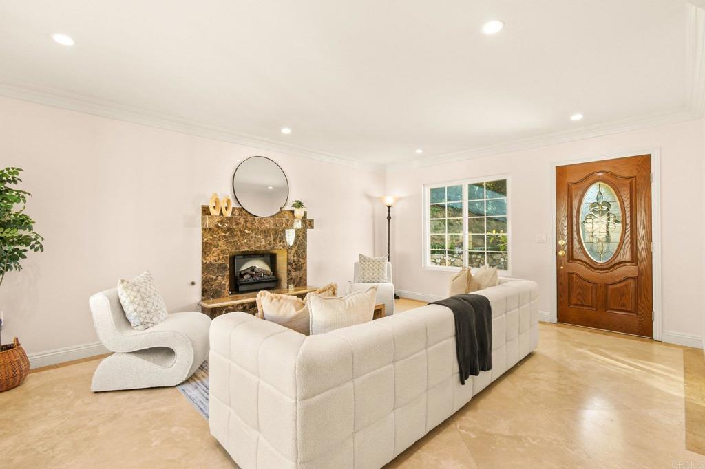 173 Pepper Tree Road Chula Vista, CA 91910 - Photo 15 of 44