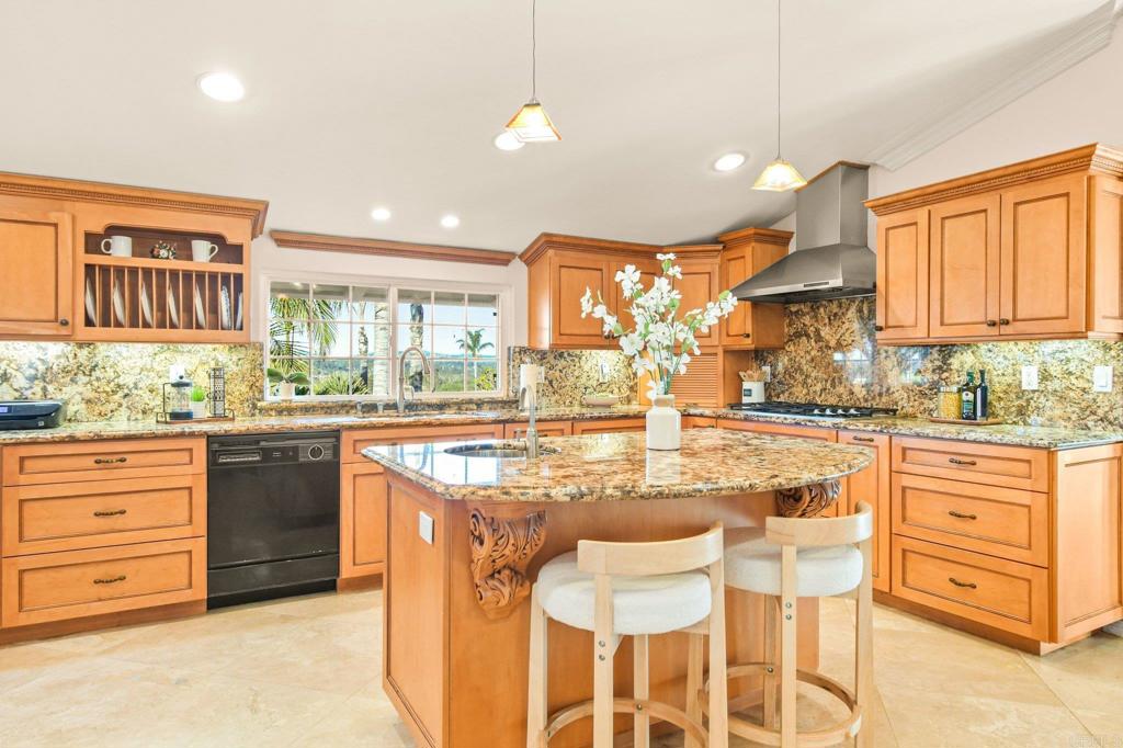 173 Pepper Tree Road Chula Vista, CA 91910 - Photo 19 of 44