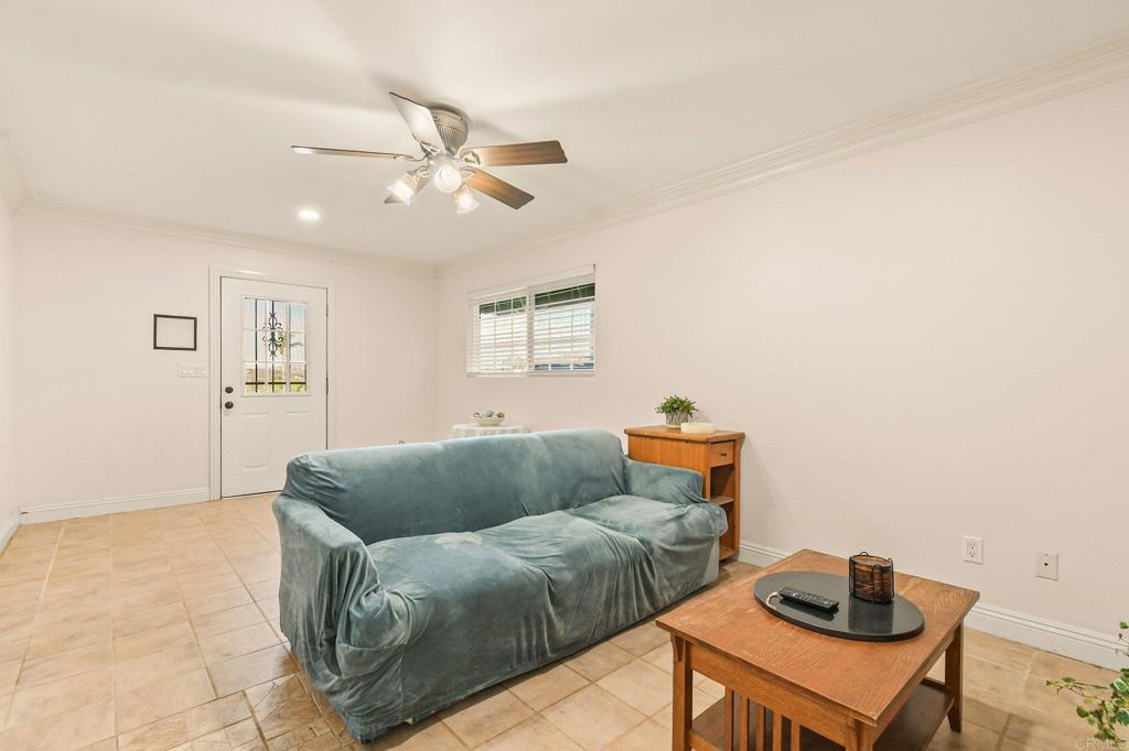 173 Pepper Tree Road Chula Vista, CA 91910 - Photo 39 of 44