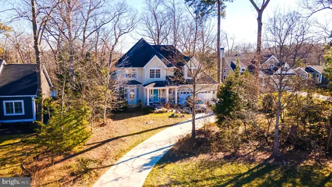 $869,000 | 142 West Shore Drive, Milton, DE 19968