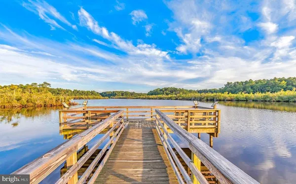 $869,000 | 142 West Shore Drive, Milton, DE 19968