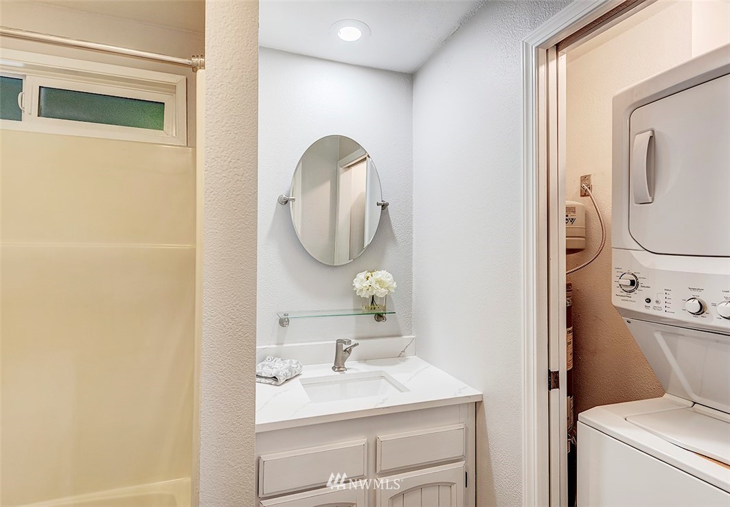 7571 Old Redmond Road, Unit 14 Redmond, WA 98052 - Photo 16 of 17 Gallery Image 16