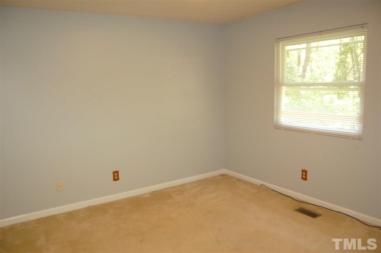 804 Valetta Road Durham, NC 27712 - Photo 19 of 28 an empty room with a window
