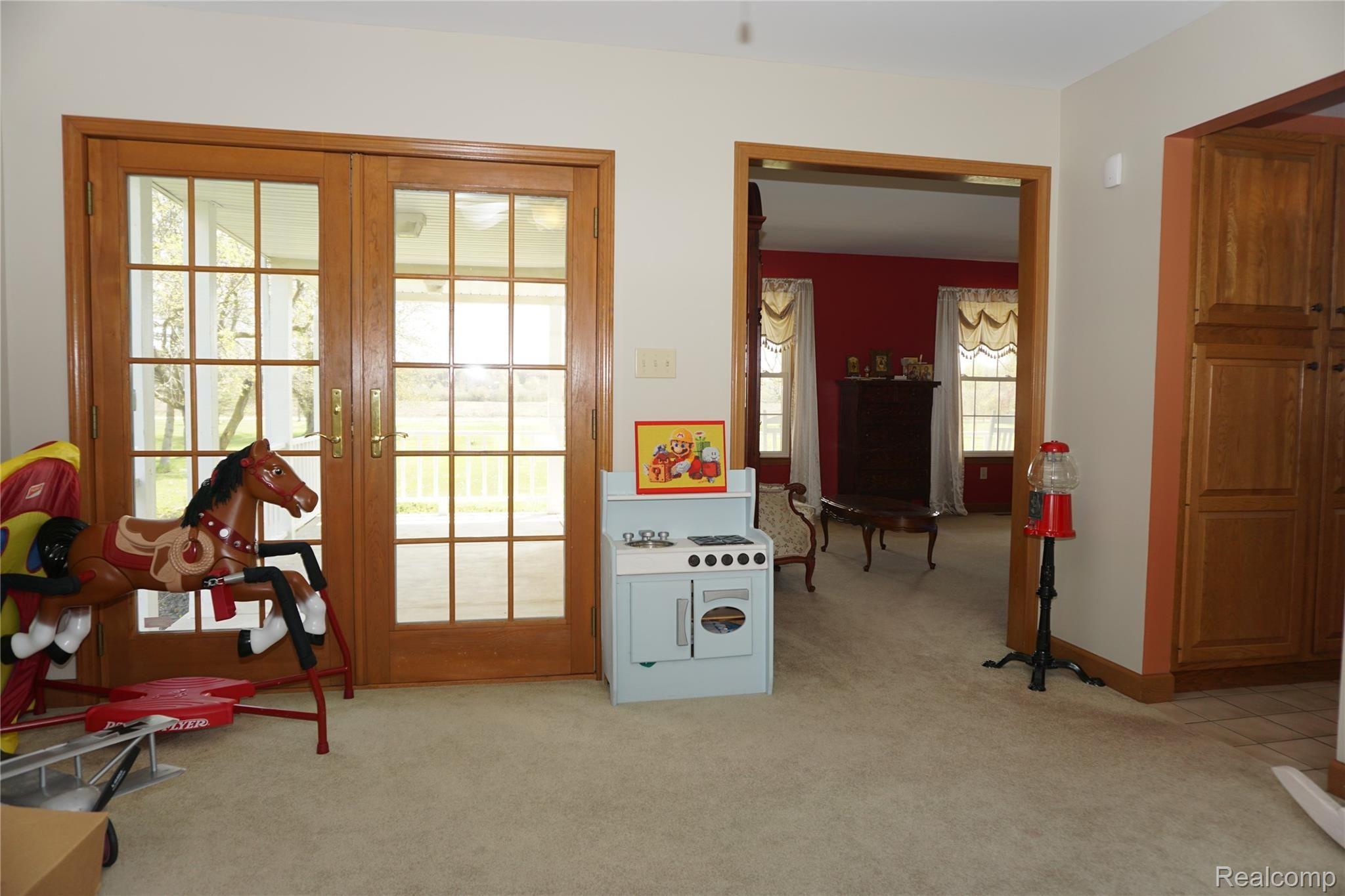 26700 Romine Road New Boston, MI 48164 - Photo 20 of 43 DSC01605.JPG