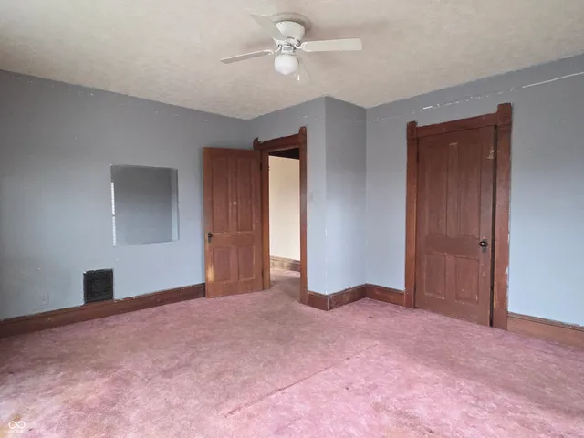 $99,000 | 518 South Harrison Street, Shelbyville, IN 46176