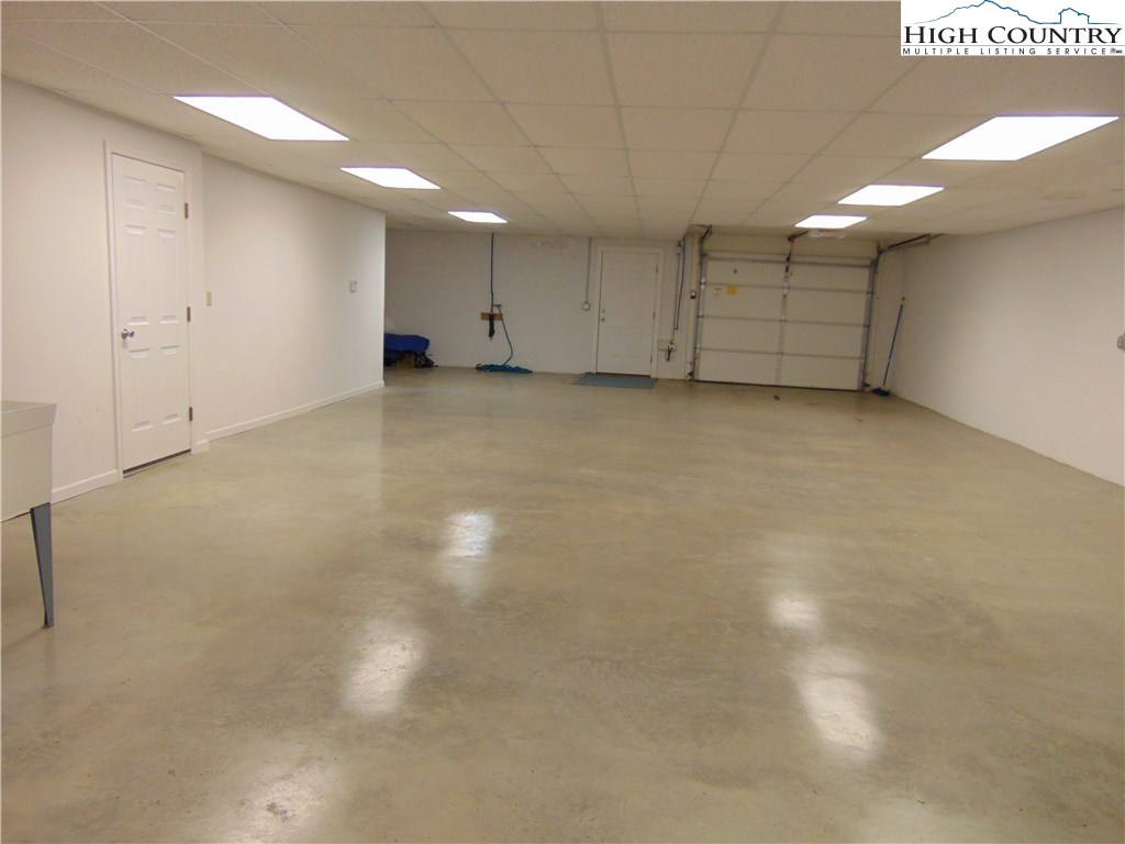 240 Hickory Mountain Road Sparta, NC 28675 - Photo 20 of 32 Gallery Image 20