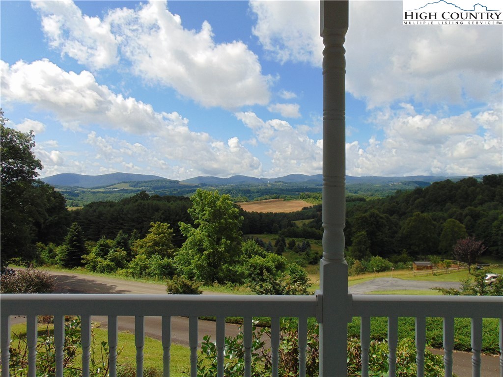 240 Hickory Mountain Road Sparta, NC 28675 - Photo 3 of 32 Gallery Image 3