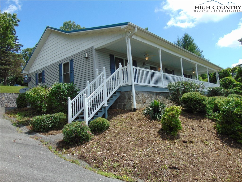 240 Hickory Mountain Road Sparta, NC 28675 - Photo 31 of 32 Gallery Image 31
