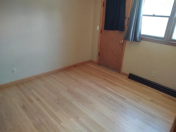 $1,400 | 881 Columbus Street, Unit 3, Sun Prairie, WI 53590