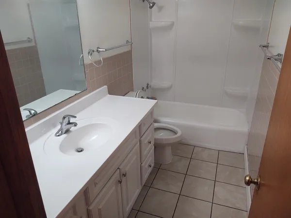 $1,400 | 881 Columbus Street, Unit 3, Sun Prairie, WI 53590