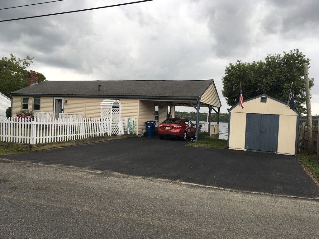 26 White Island Road Halifax, MA 02338 - Photo 1 of 30 Gallery Image 1