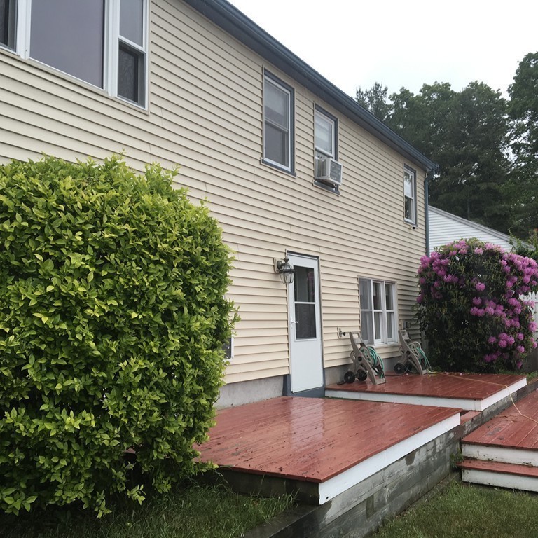 26 White Island Road Halifax, MA 02338 - Photo 3 of 30 Gallery Image 3
