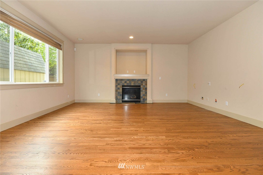 16625 41st Avenue Southeast Bothell, WA 98012 - Photo 11 of 25